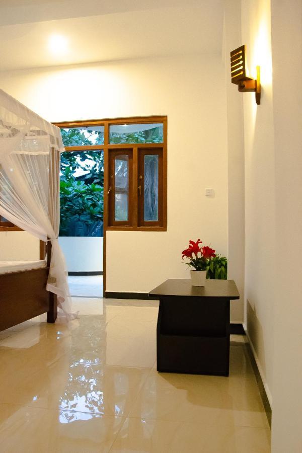 Apartment Angel White Unawatuna